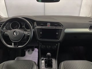 VOLKSWAGEN Tiguan 2.0 TDI SCR Business BlueMotion Technology