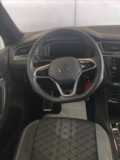 VOLKSWAGEN Tiguan 2.0 TDI 150 CV SCR DSG R-Line