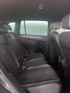 VOLKSWAGEN Tiguan 2.0 TDI 150 CV SCR DSG R-Line