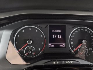 VOLKSWAGEN Polo 1.0 TSI R-Line