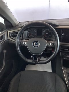 VOLKSWAGEN Polo 1.0 TSI R-Line