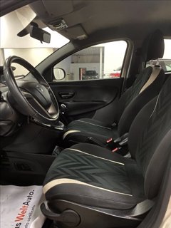 LANCIA Ypsilon 1.2 69 CV 5 porte Gold