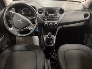 HYUNDAI i10 1.0 MPI Tech