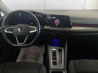 VOLKSWAGEN Golf 1.5 TGI DSG Style